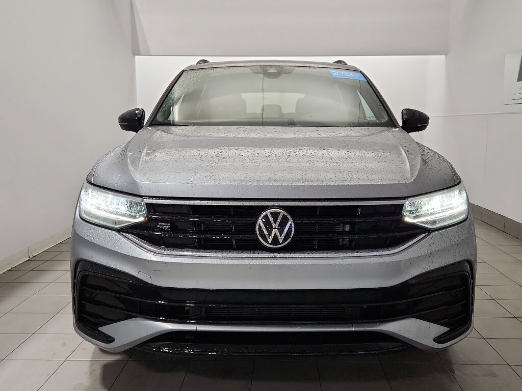 Certified 2023 Volkswagen Tiguan 2.0T SE R-Line Black SUV
