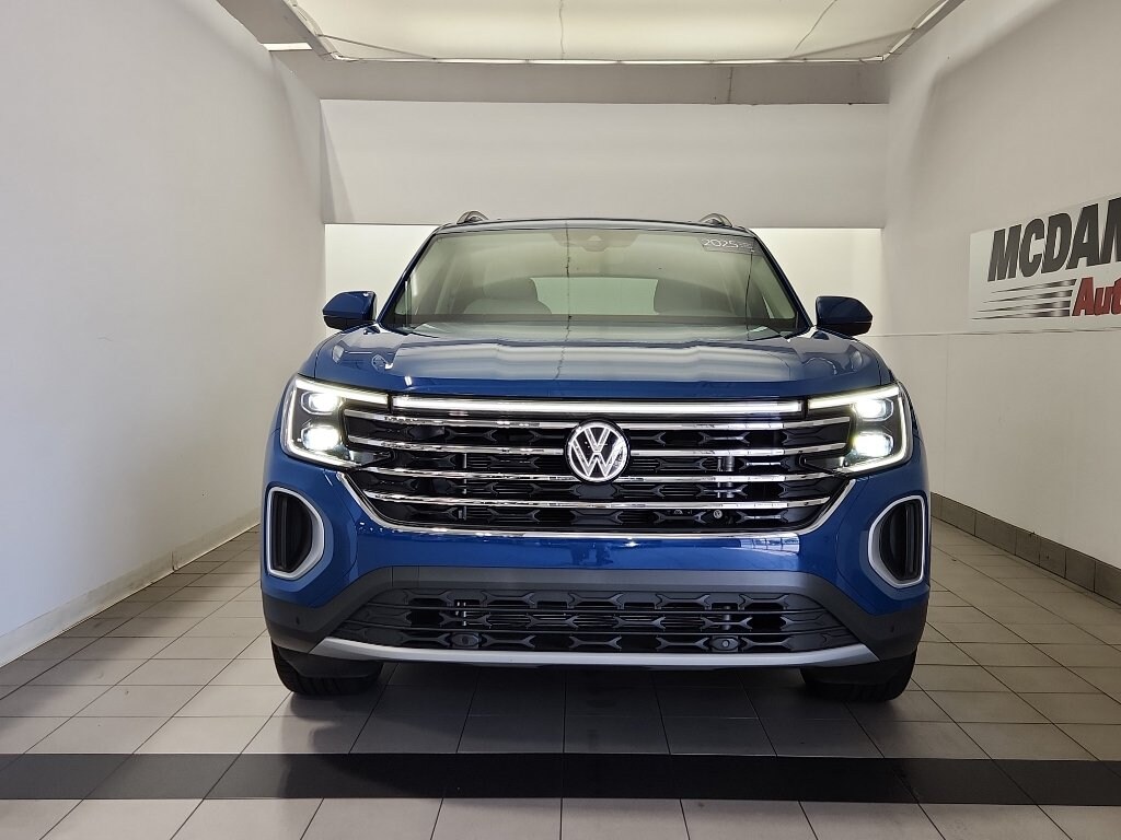 Certified 2025 Volkswagen Atlas 2.0T SE w/Technology SUV
