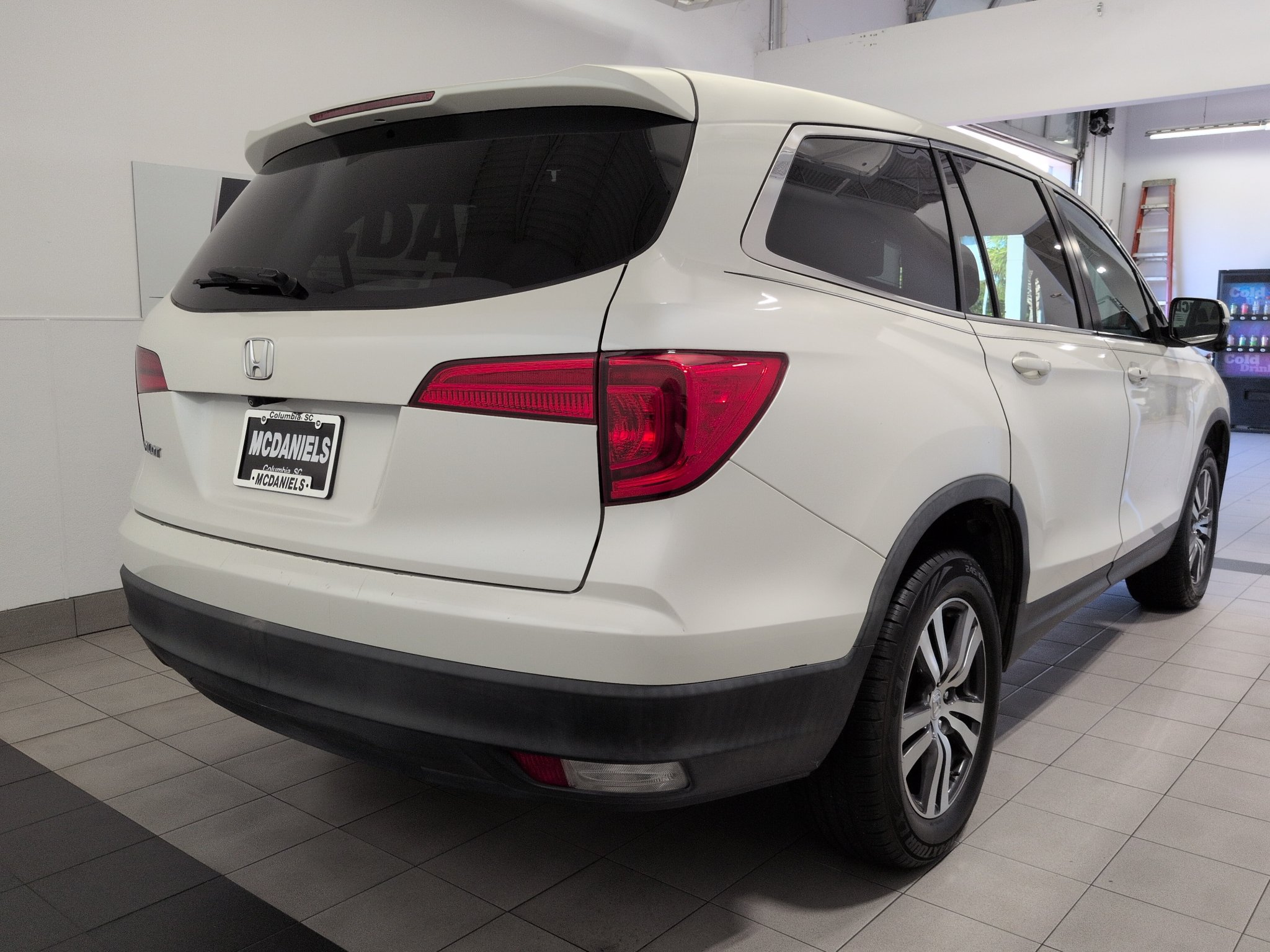 Certified 2018 Honda Pilot EX FWD SUV