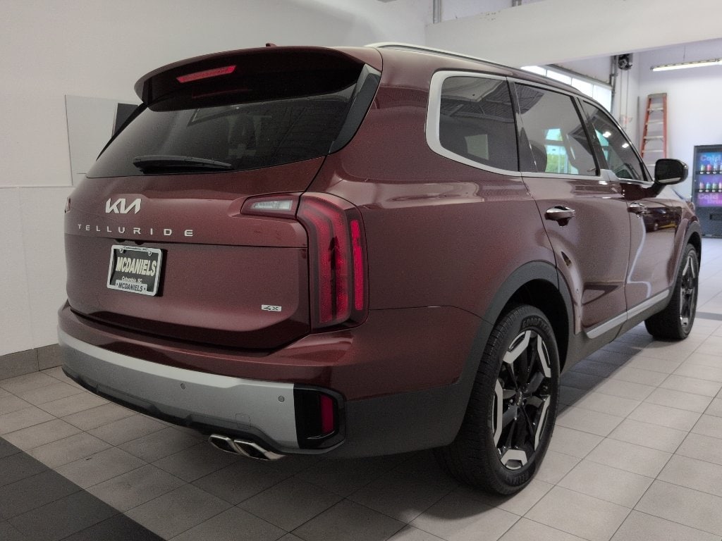 Used 2024 Kia Telluride S SUV