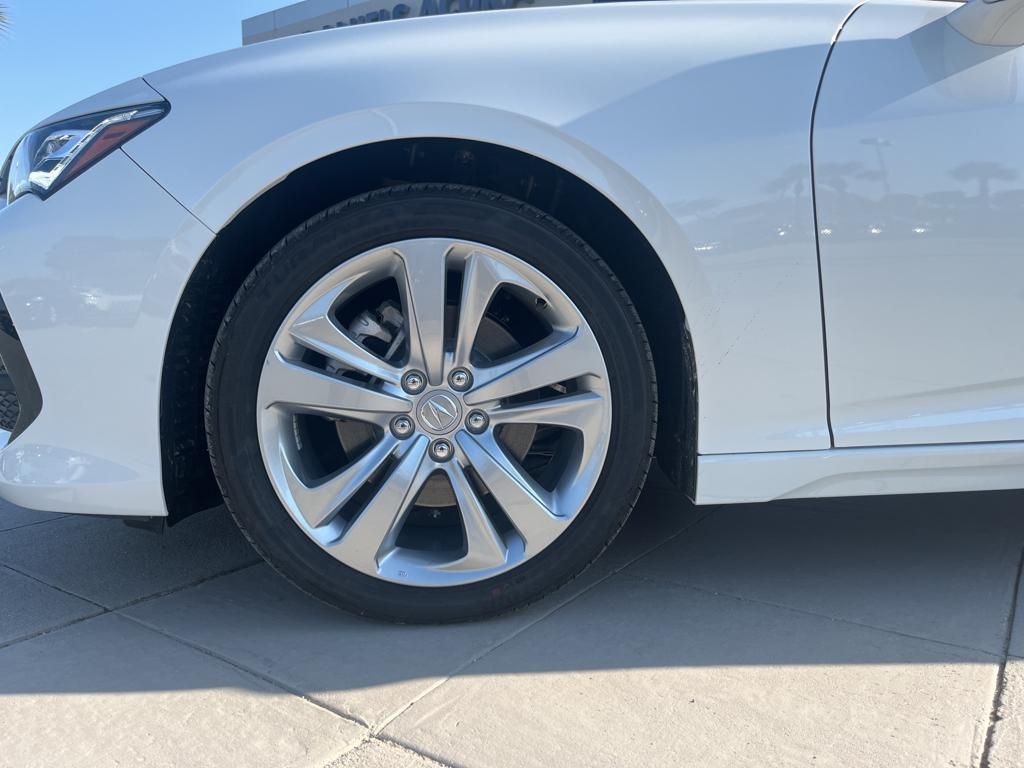 2025 Acura TLX Technology photo 3
