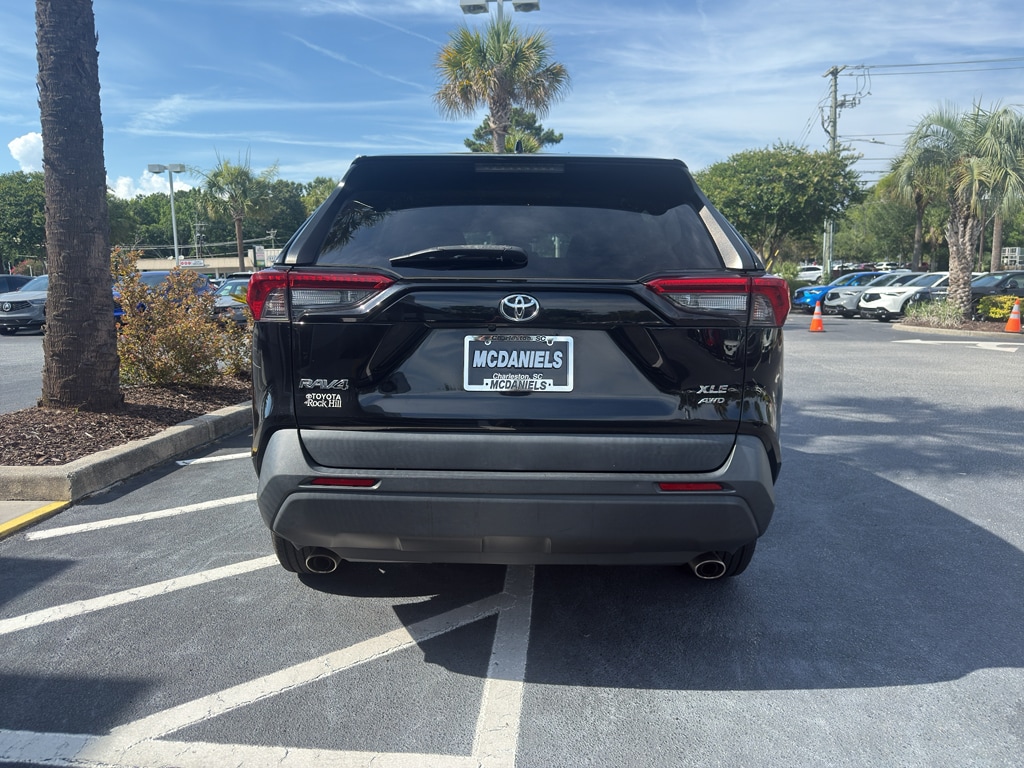 Used 2020 Toyota RAV4 XLE SUV