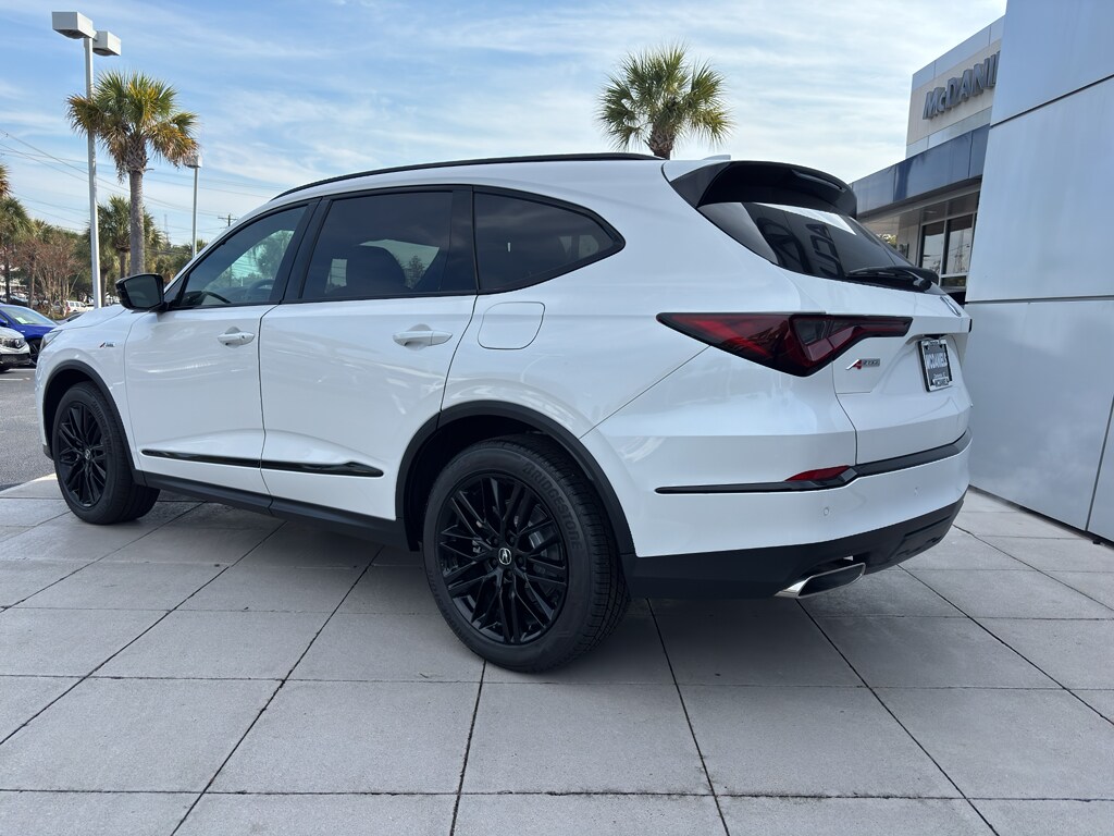 2026 Acura MDX SH-AWD A-Spec Advance photo 3