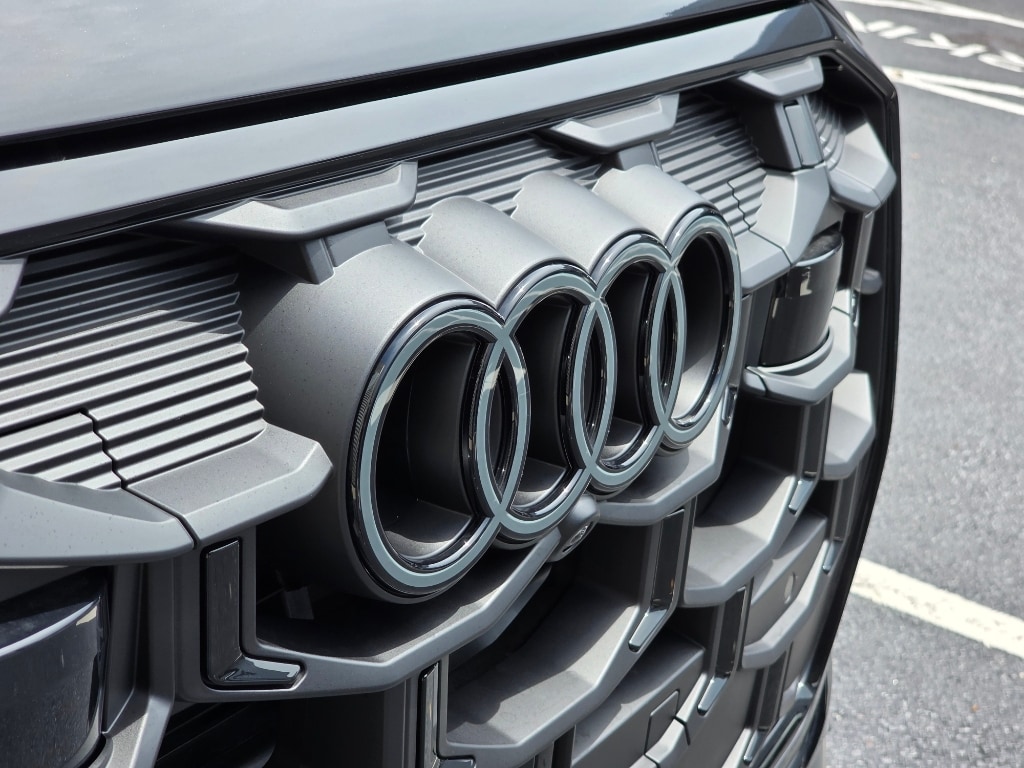 New 2026 Audi Q7 S line 55 Premium SUV