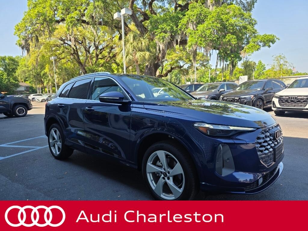 New 2025 Audi Q5 2.0T Premium SUV