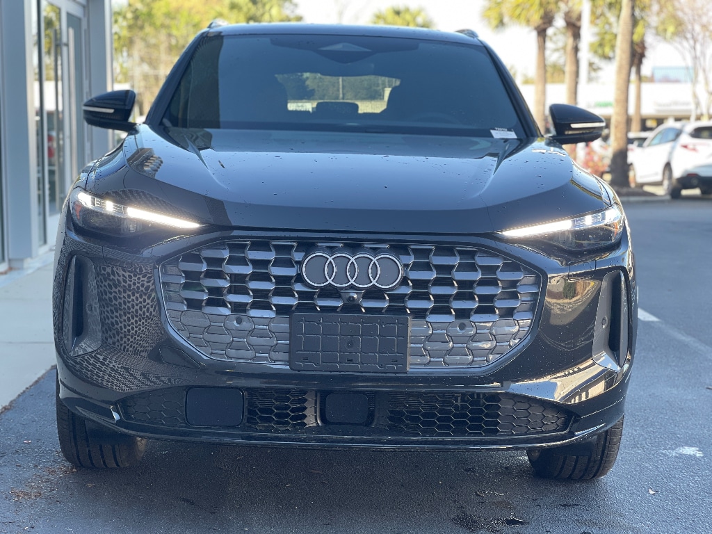 New 2025 Audi Q5 2.0T Premium SUV