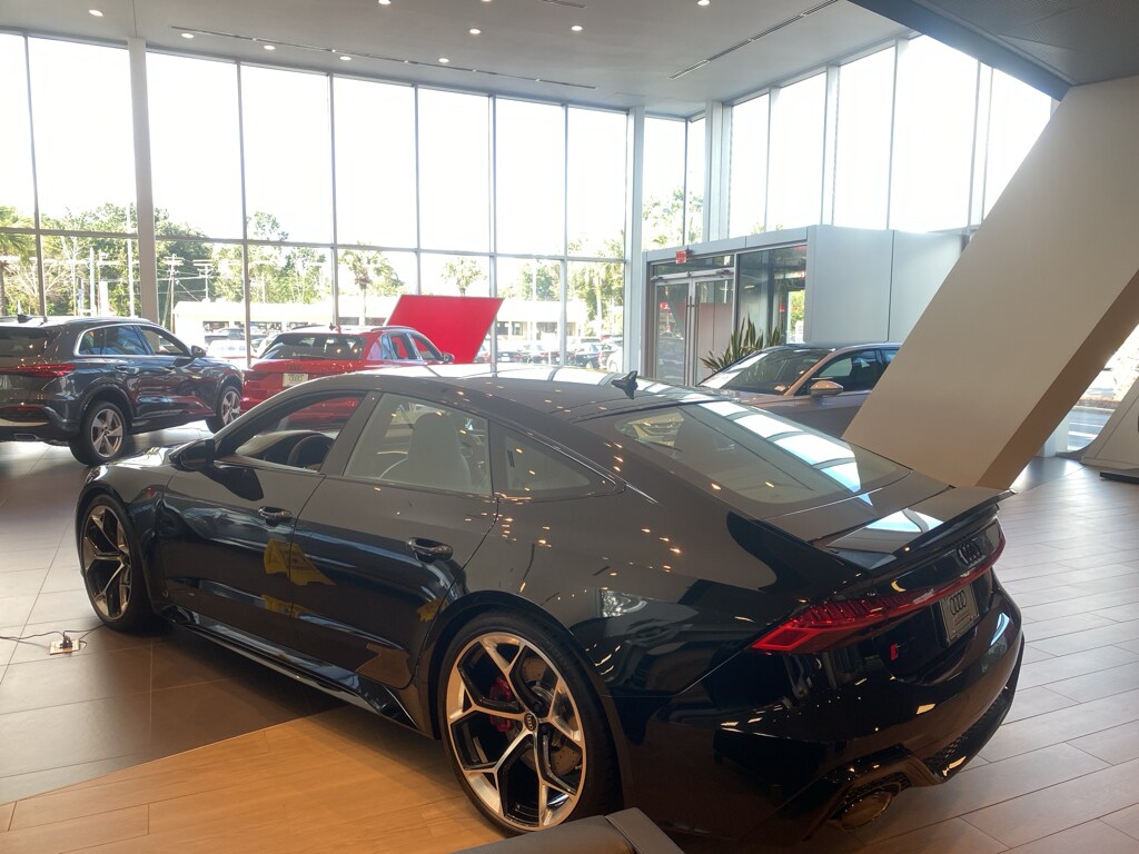 2026 Audi RS 7 Performance Base photo 4