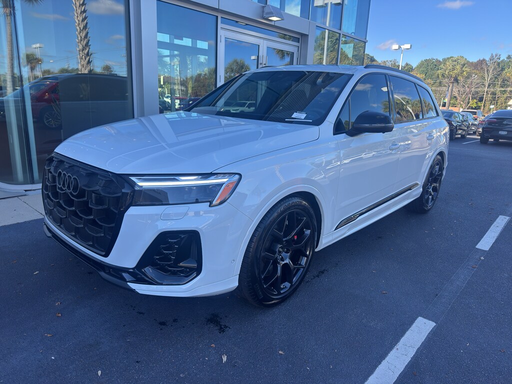 New 2026 Audi SQ7 Premium Plus SUV
