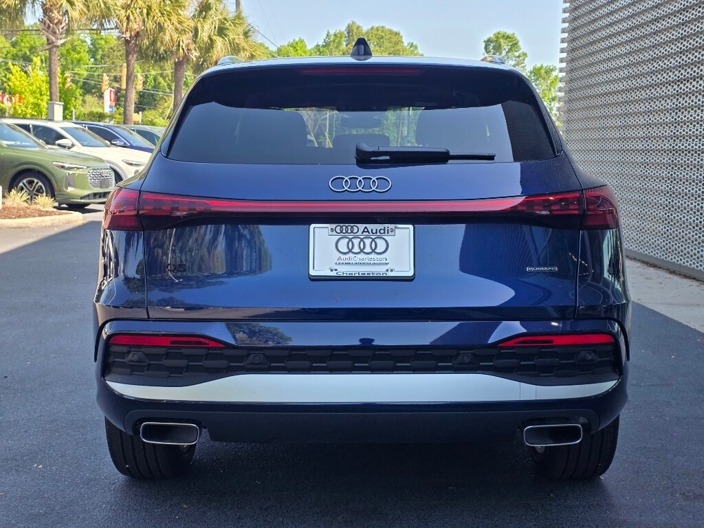 New 2025 Audi Q5 2.0T Premium SUV