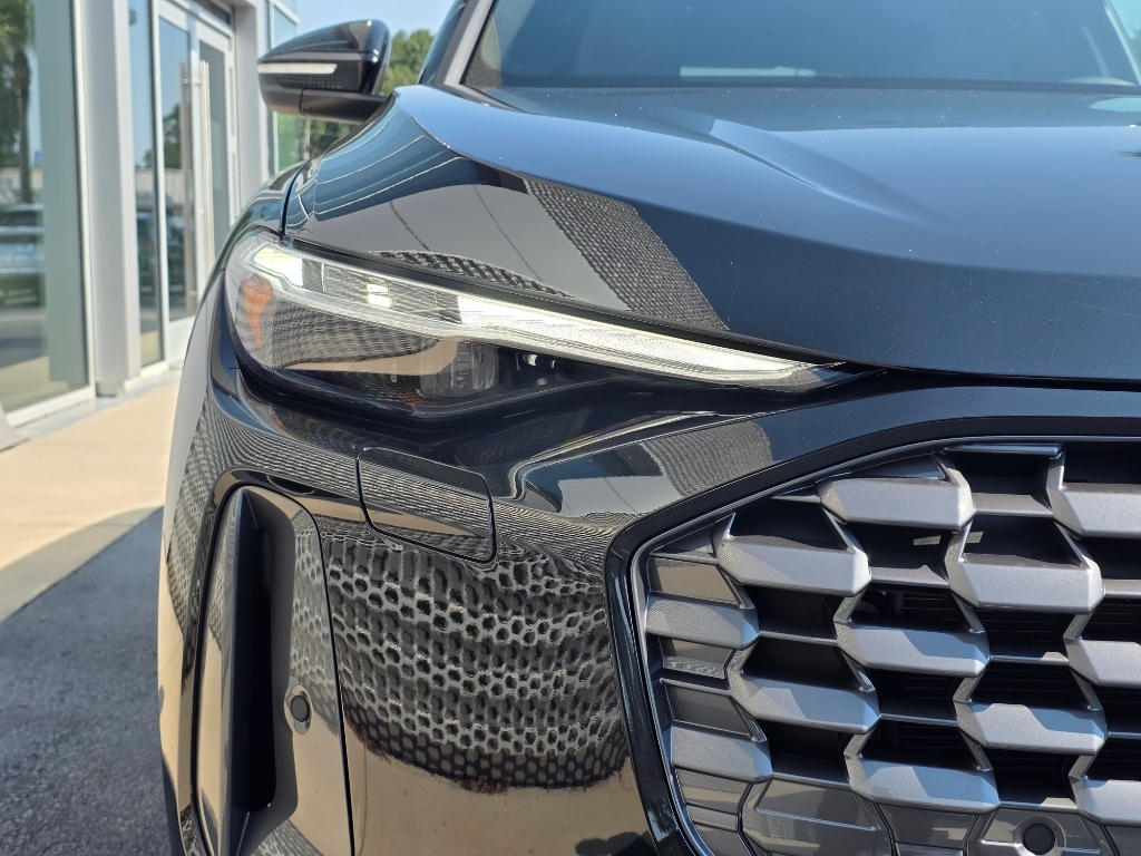 New 2026 Audi Q5 2.0T Premium SUV