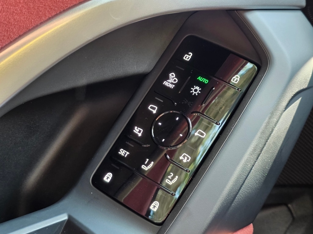 2026 Audi SQ5 Sportback Premium Plus - Photo 33