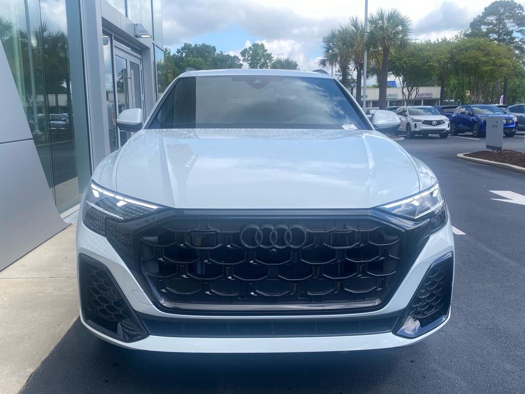 2025 Audi Q8 Premium Plus photo 2