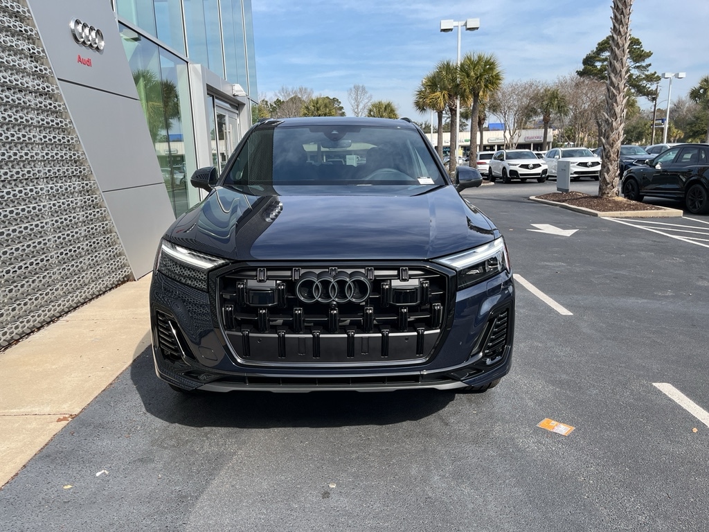 New 2026 Audi Q7 45 Premium SUV