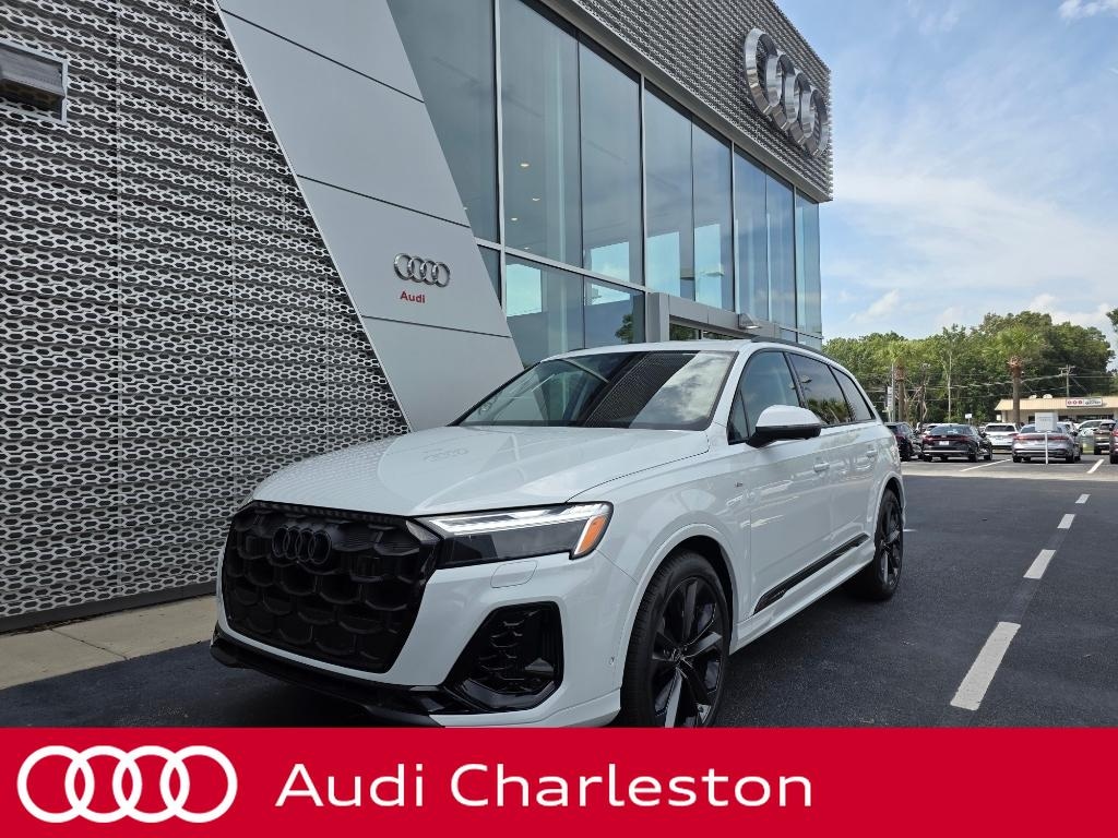 New 2026 Audi Q7 55 Premium SUV