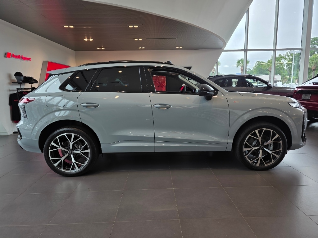 New 2026 Audi Q3 S line SUV