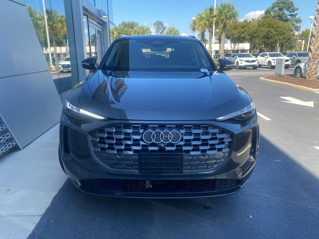 2025 Audi Q5 2.0T Premium Plus photo 2