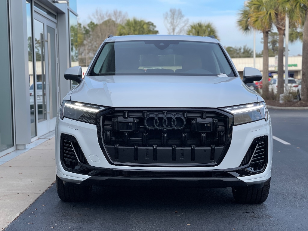 New 2026 Audi Q7 55 Premium SUV