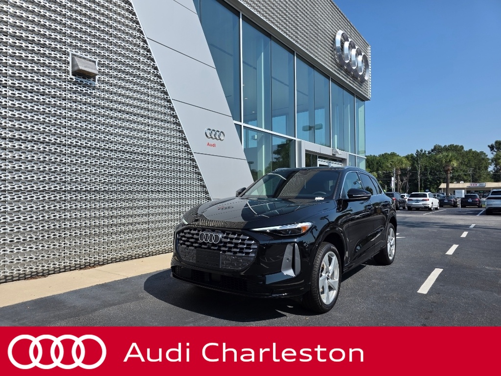 New 2026 Audi Q5 2.0T Premium SUV