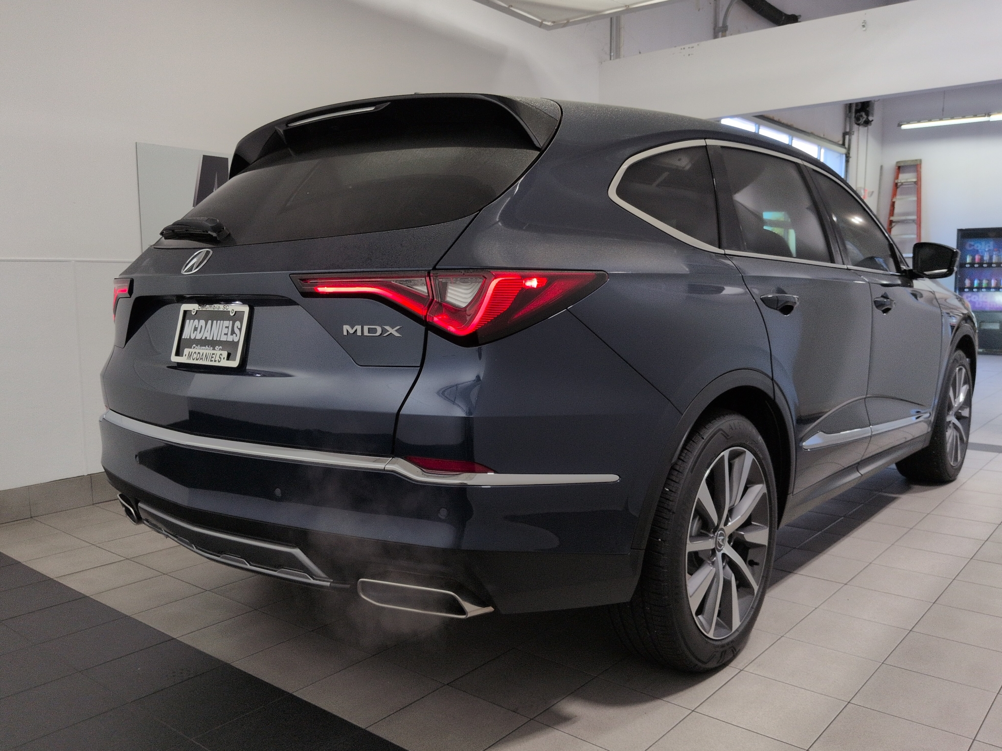 Certified 2025 Acura MDX FWD Technology Package SUV