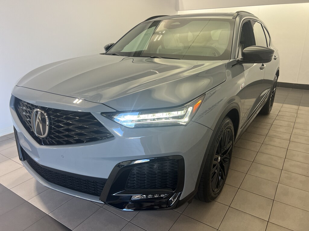 2026 Acura MDX SH-AWD A-Spec Advance photo 3