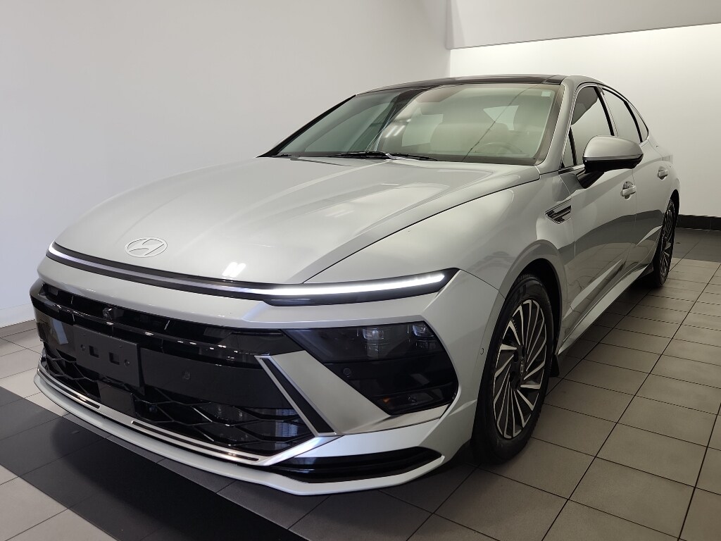 Used 2024 Hyundai Sonata Hybrid Limited Sedan