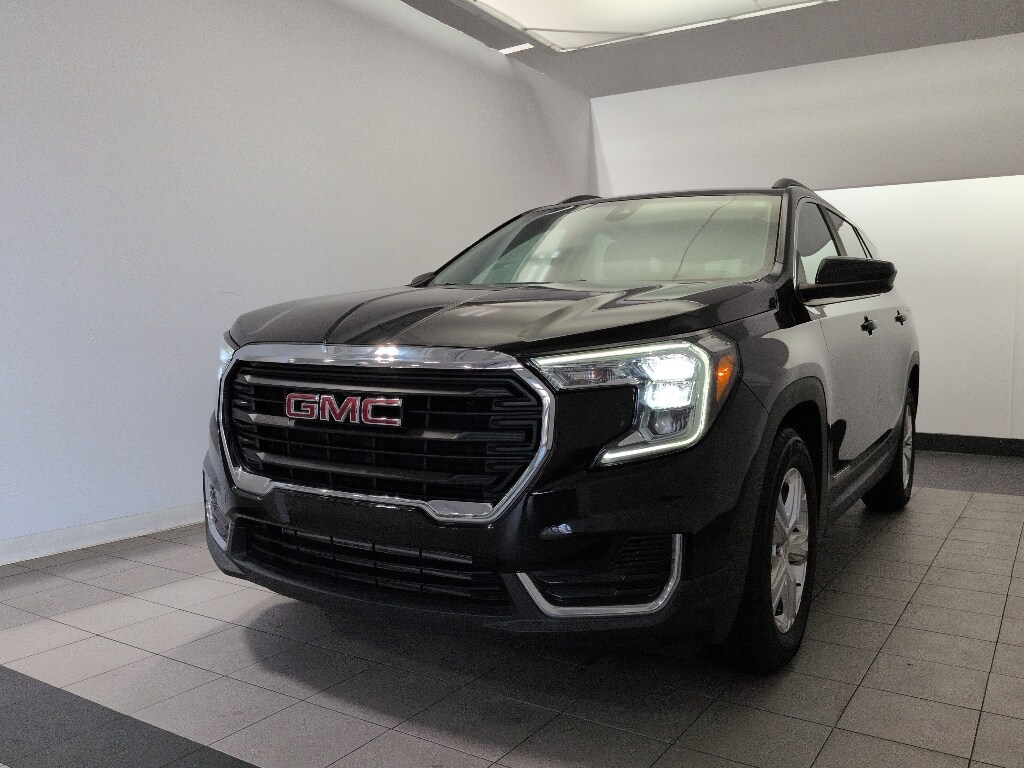 Used 2022 GMC Terrain SLE SUV