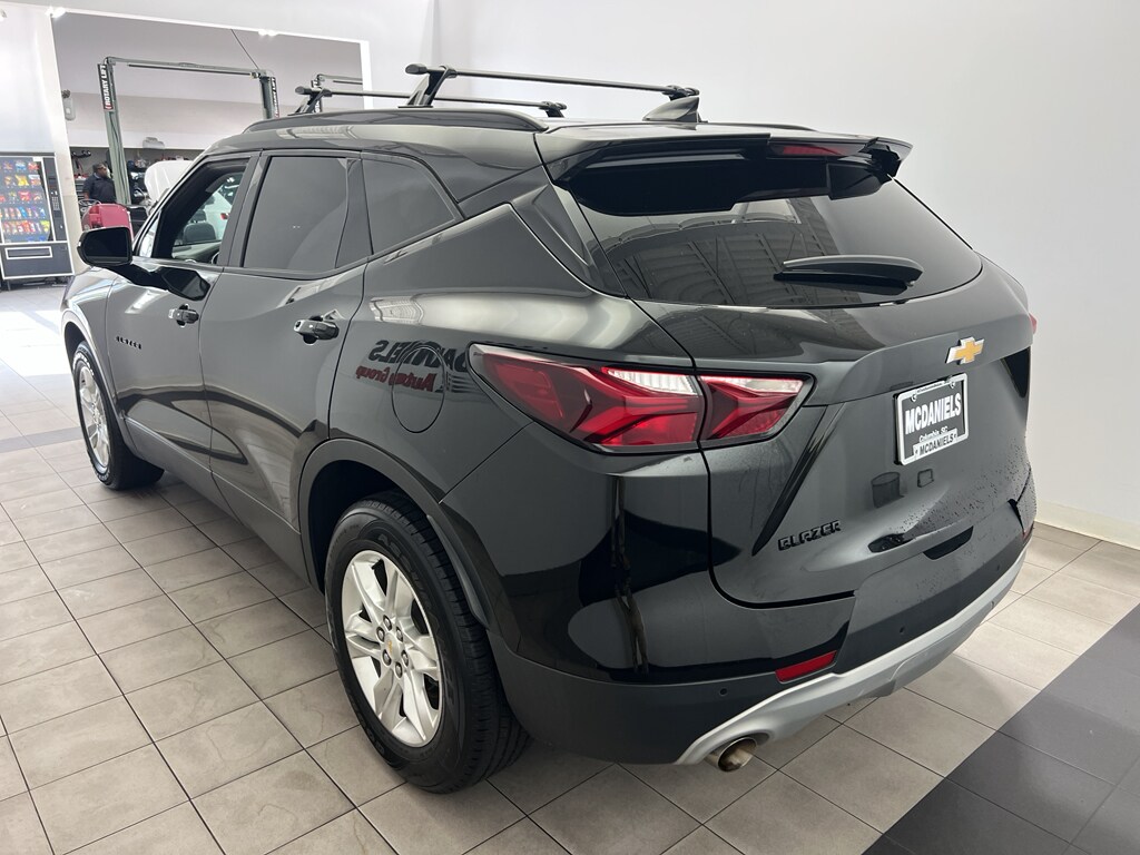 2021 Chevrolet Blazer 1LT photo 2