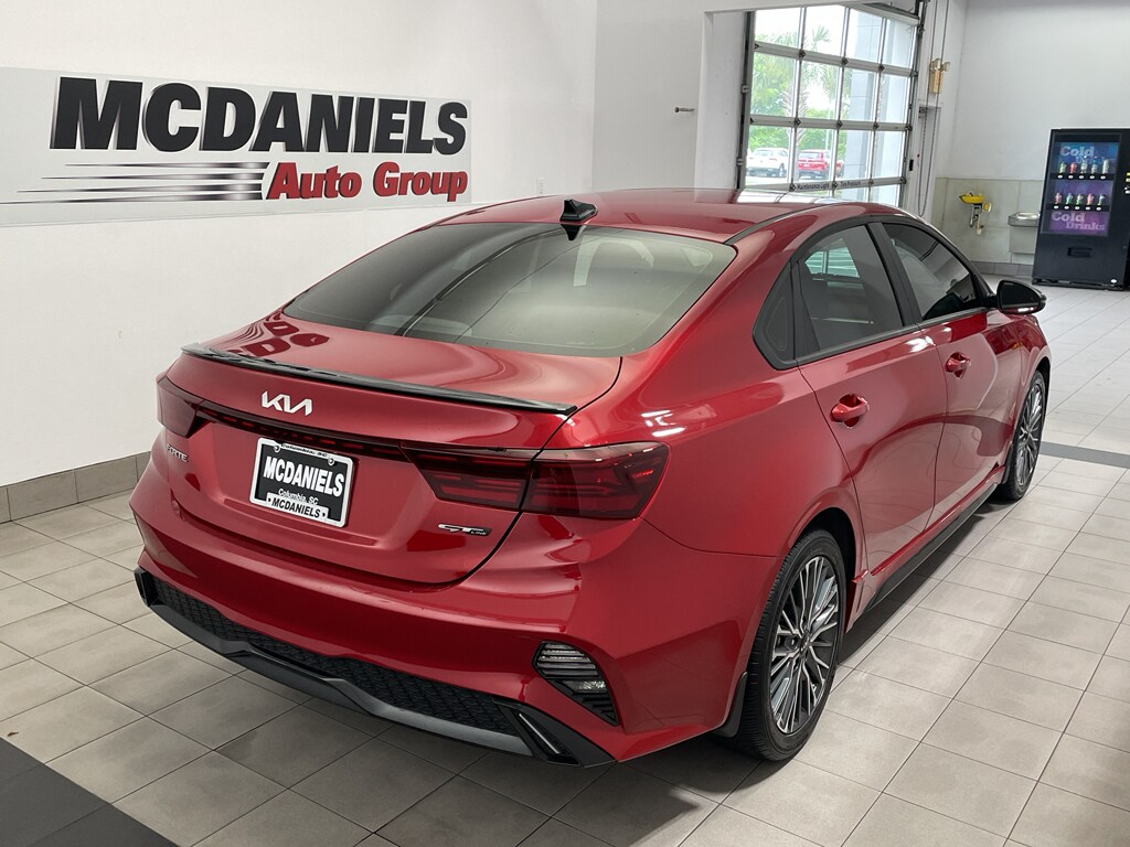 2024 Kia Forte GT-Line photo 4