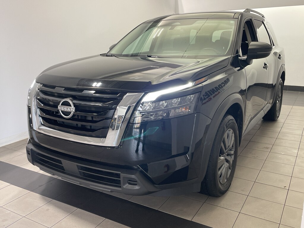 Used 2024 Nissan Pathfinder SV SUV