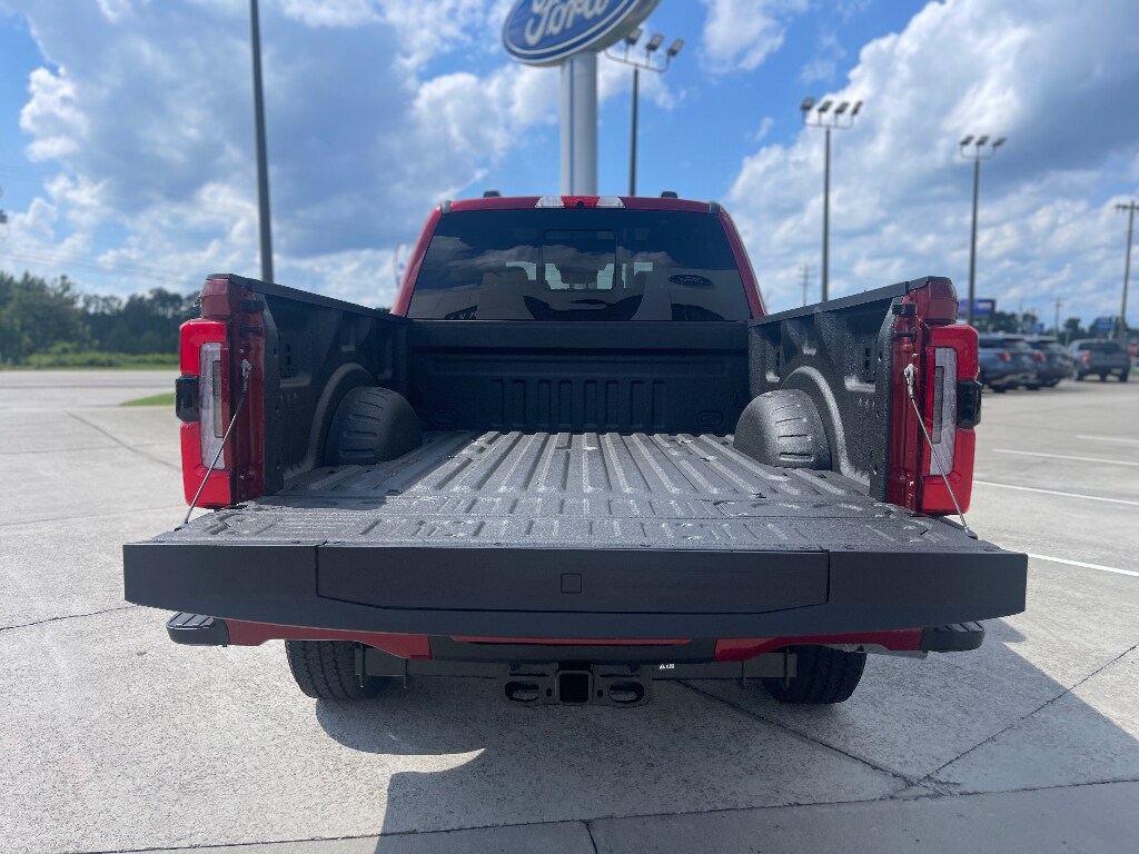 2026 Ford F-250 Super Duty Platinum - Photo 8