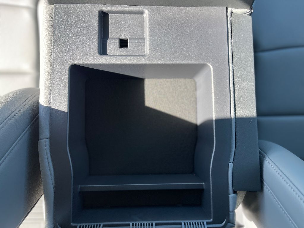 2026 Ford F-350 Super Duty XL - Photo 30