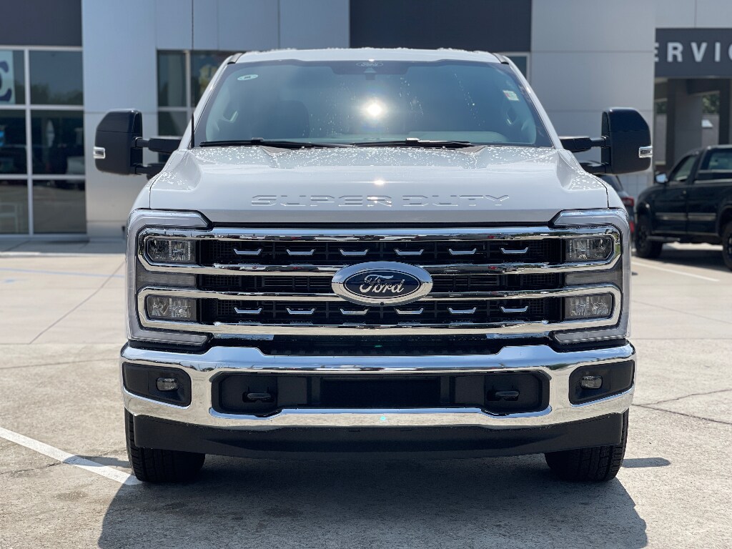 New 2026 Ford F-250 Lariat Truck Crew Cab