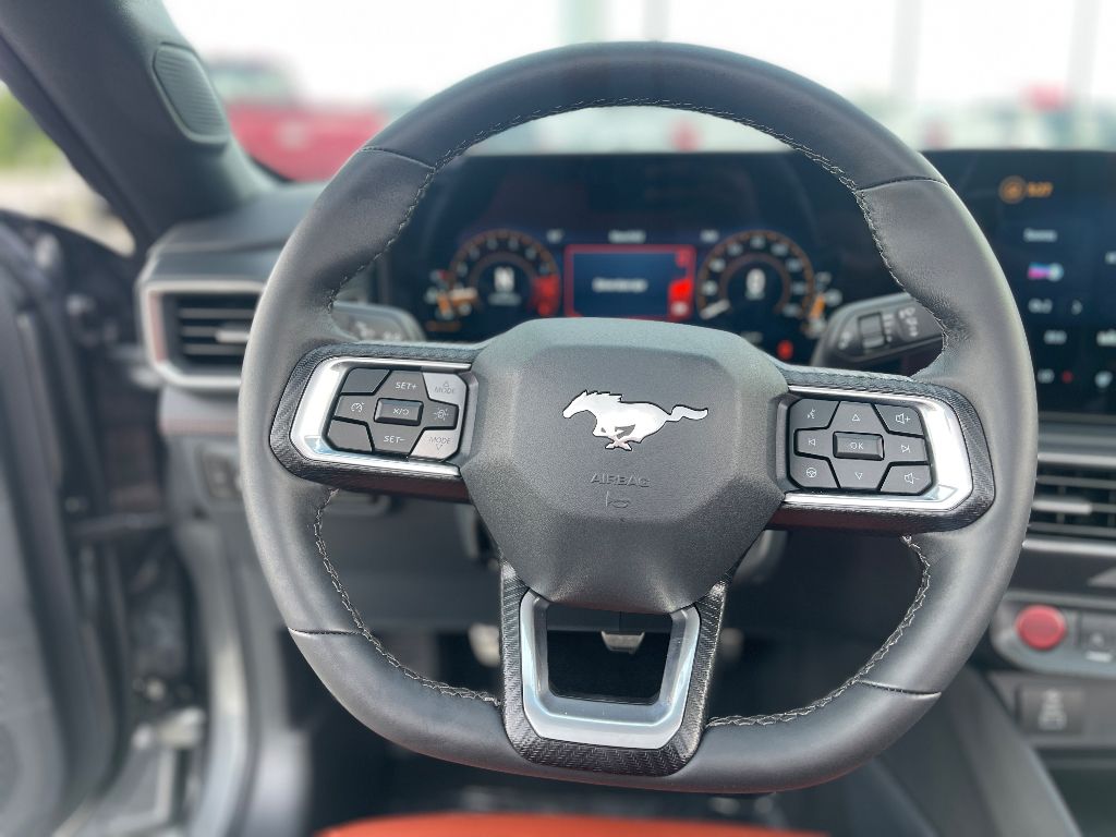 2025 Ford Mustang GT Premium Convertible - Photo 20