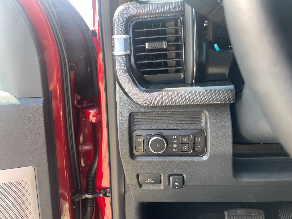 2026 Ford F-250 Super Duty Platinum - Photo 22