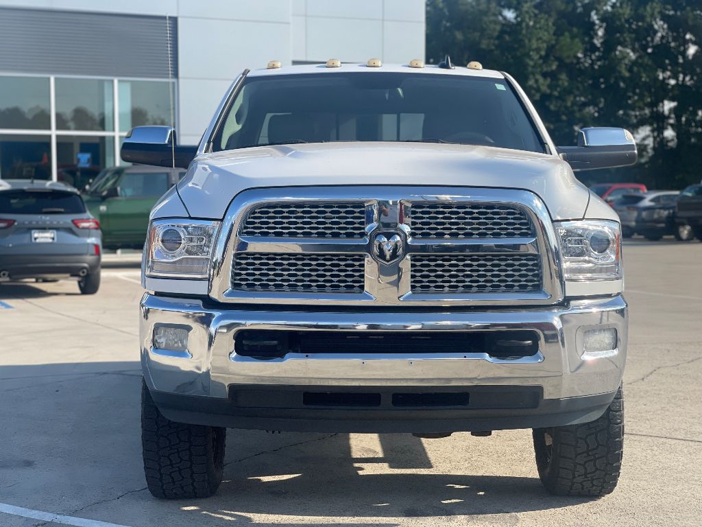 2014 Ram 2500 Laramie photo 2