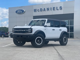 2026 Ford Bronco Outer Banks SUV