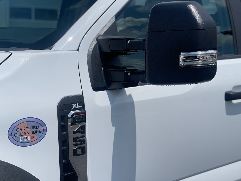 New 2026 Ford F-450 Chassis XL Truck Crew Cab