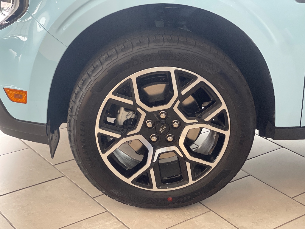 New 2026 Ford Maverick Lariat Truck SuperCrew
