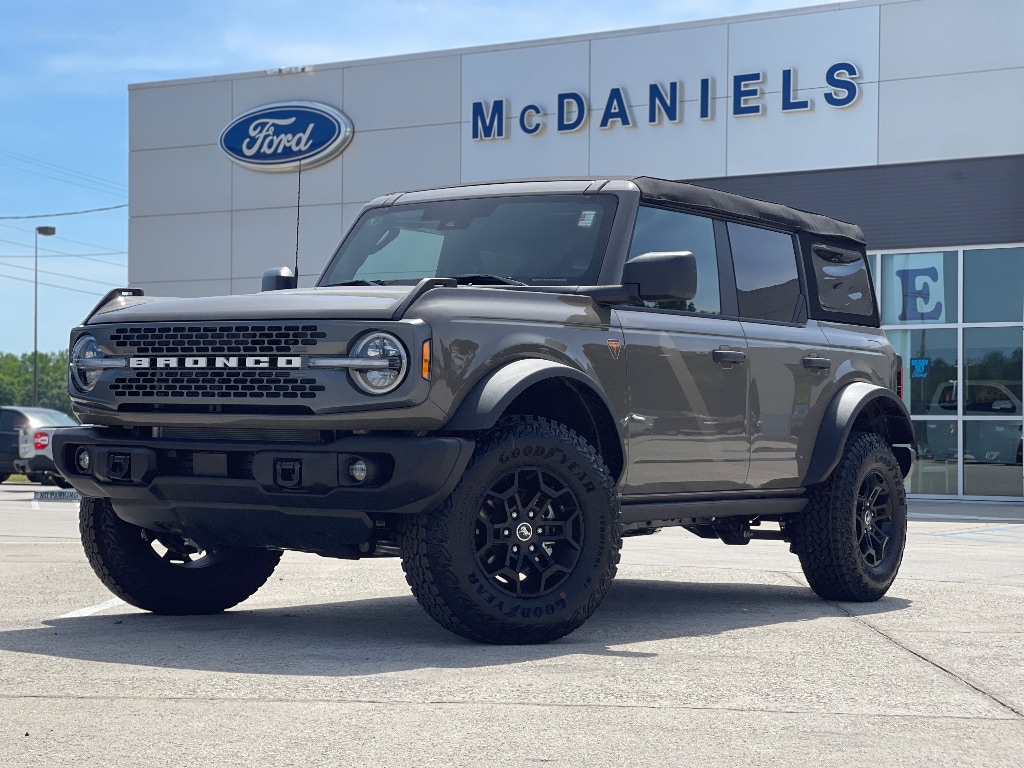 2026 Ford Bronco Badlands 4x4's photo