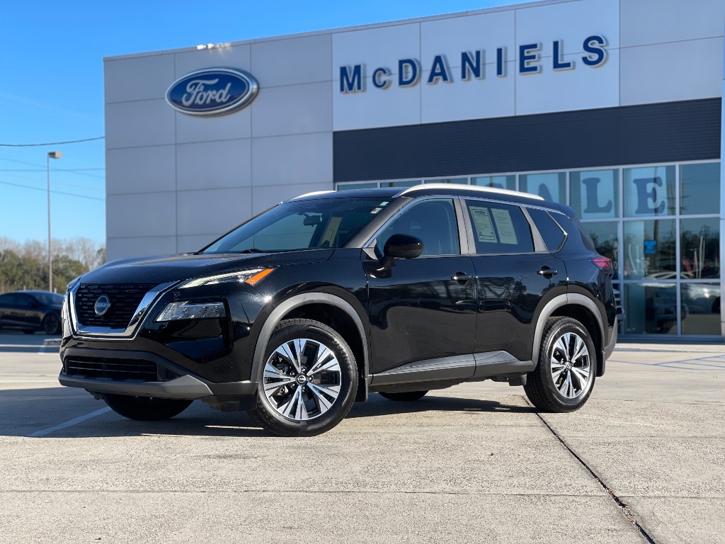 2023 Nissan Rogue SV's photo
