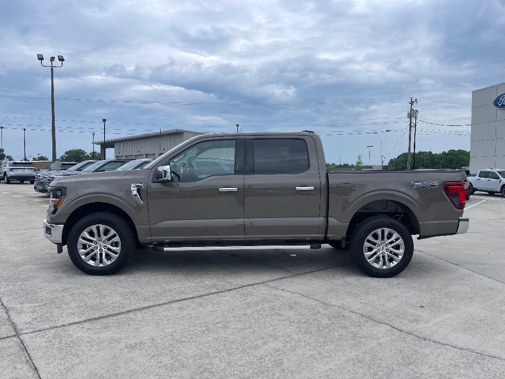 New 2026 Ford F-150 XLT Truck SuperCrew Cab