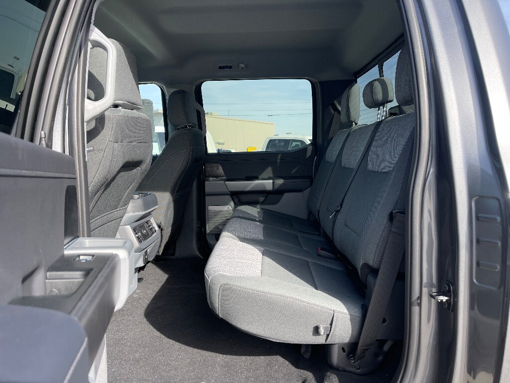 2026 Ford F-350 Super Duty XLT - Photo 36
