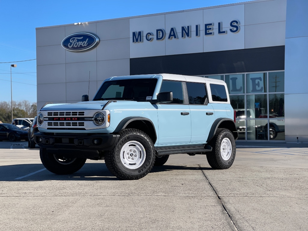 2025 Ford Bronco 4-Door Heritage Editon's photo
