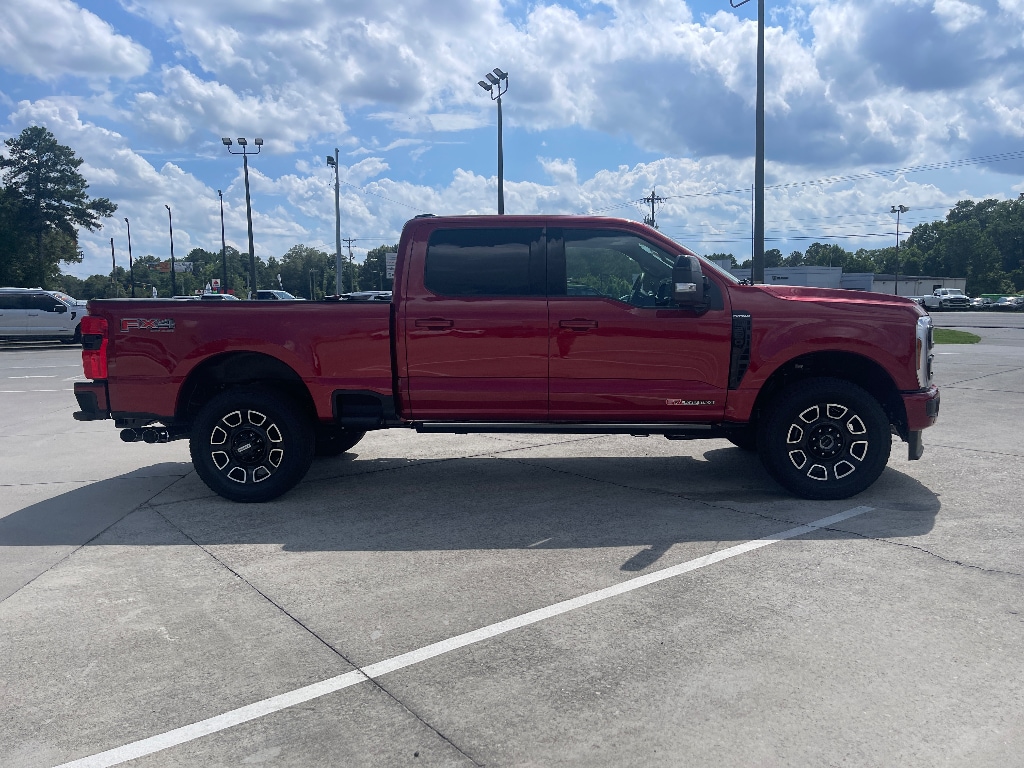 2026 Ford F-250 Super Duty Platinum - Photo 10