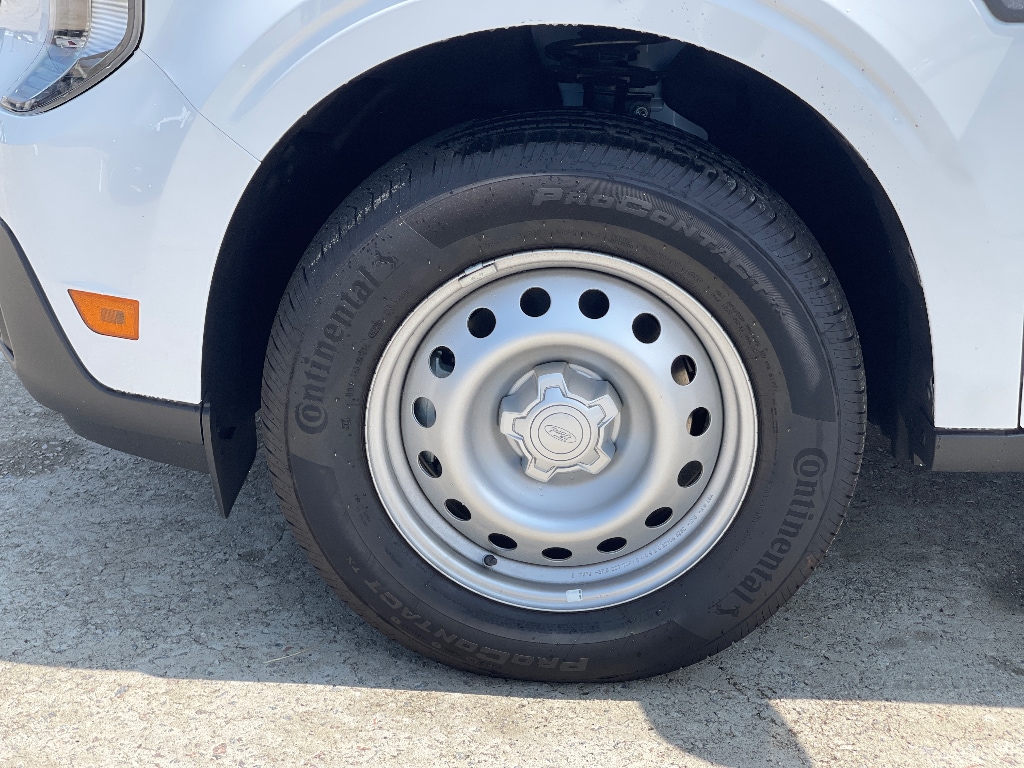 New 2026 Ford Maverick XL Truck SuperCrew