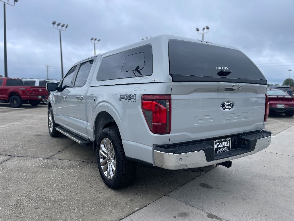 2024 Ford F-150 XLT photo 4