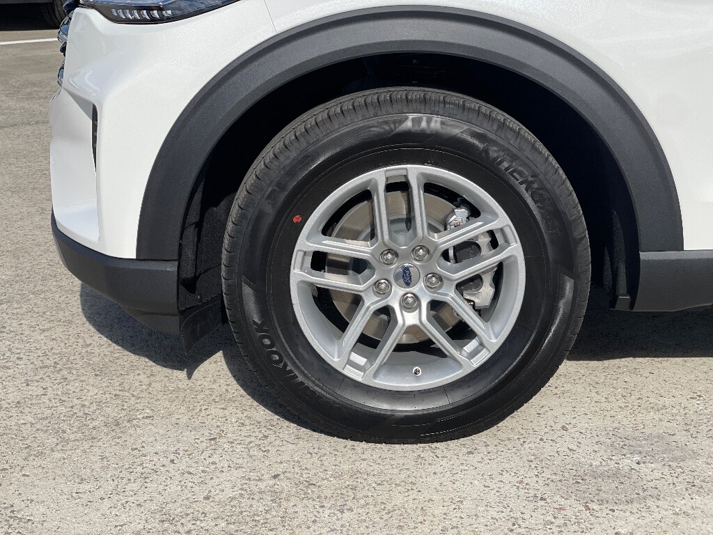 New 2026 Ford Explorer Active w/200A Pkg SUV