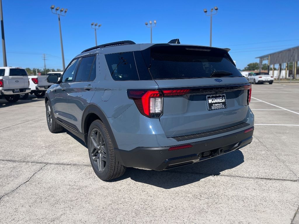 New 2025 Ford Explorer ST-Line SUV