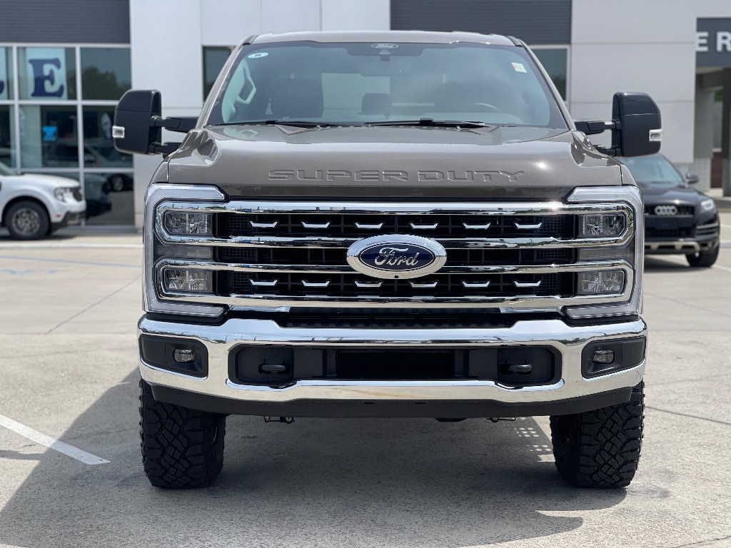 New 2026 Ford F-250 Lariat Truck Crew Cab