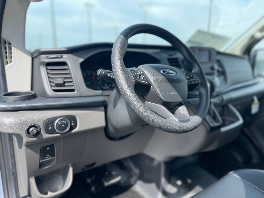 2025 Ford Transit Van Base - Photo 15